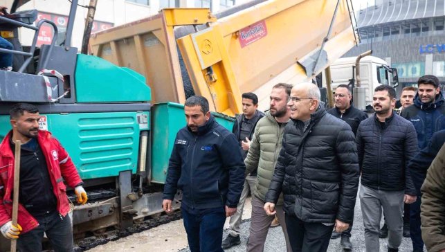 Başkan Er: "Kışla caddesi-kız meslek lisesi arası önümüzdeki hafta trafiğe açılacak"