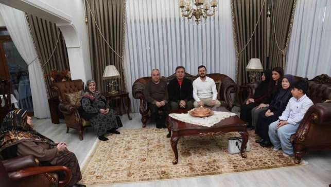 Vali Aydoğdu şehit aileleriyle iftar yaptı