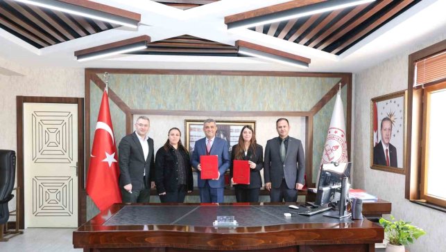 Erzurum eğitim ailesine rekor promosyon anlaşması