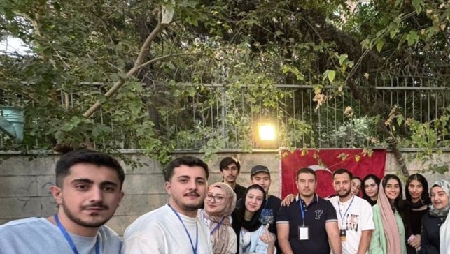 İran'daki Vanlı öğrencilerden yetkililere çağrı: Eğitimimize Türkiye'de devam etmek istiyoruz