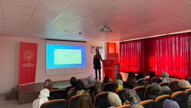 Ağın'da kadınlara yönelik bilgilendirme toplantısı 