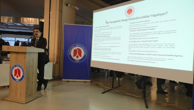 Hakkari'de üniversite öğrencileri bilişim suçları konusunda bilgilendirildi