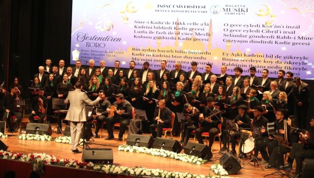 "Tasavvuf Müziği Konseri" dinleyicilerden yoğun ilgi gördü