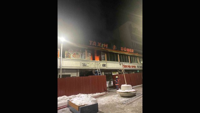 Van'da dönerci dükkanında korkutan yangın