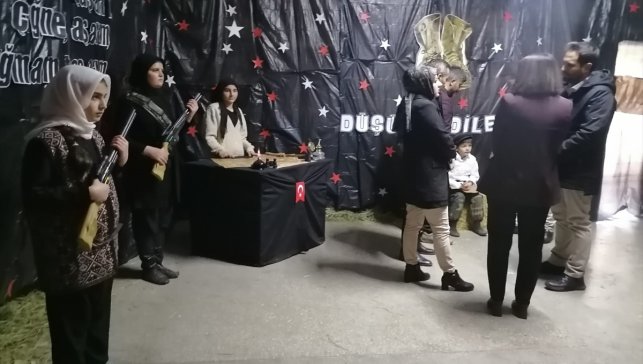 Erzurum'da öğrencilere Canlı Müze ile tarih bilinci aşılanıyor