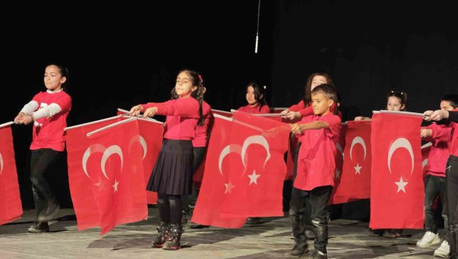 Ahlat'ta İstiklal Marşı'nın Kabulü ve Mehmet Akif Ersoy'u Anma Günü