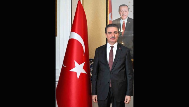 Vali Aydın Baruş; "12 Mart Erzurum'un kurtuluş bayramı kutlu olsun"