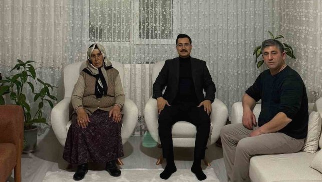 Akyaka Kaymakamı İsmail Demirtaş şehit ailesi ile iftar sofrasında buluştu