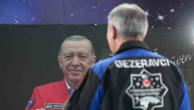 Astronot Alper Gezeravcı: "2027'de aya erişim noktasında koyulmuş hedefimiz var"