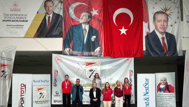 Erzincanlı sporcular Havalı Silahlar Coşkun Abiş Kupası'ndan derecelerle döndü