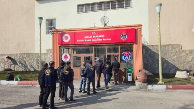 Hakkari'de haklarında kesinleşmiş hapis cezası bulunan 6 hükümlü yakalandı 