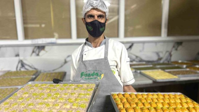 Van'da bayram öncesi 'tatlı telaşı' başladı