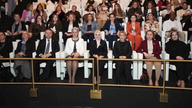 Prof Dr. Açık, "Kadınların ekonomik güçlenmesini, sürdürülebilir kalkınmanın ve rekabet gücünün vazgeçilmez unsuru olarak görüyoruz"