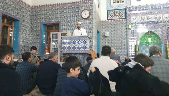 Başkale'de Kadir Gecesi idrak edildi