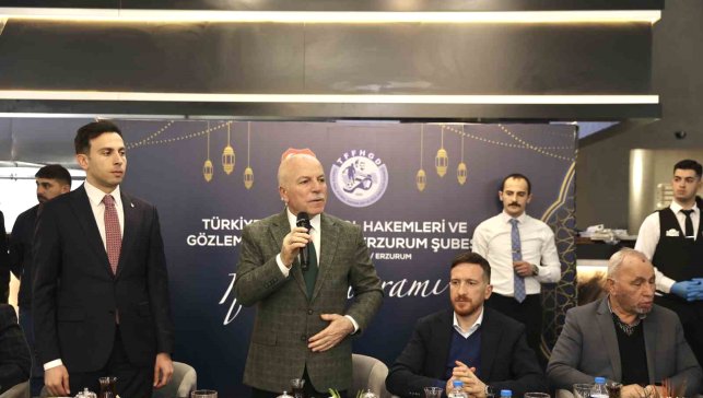 Hakemler iftar yemeğinde buluştu