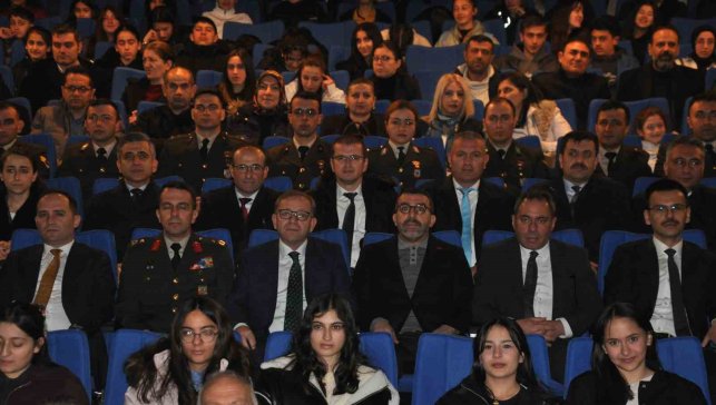 Kars'ta Çanakkale Zaferi'nin 111. yıldönümü kutlandı