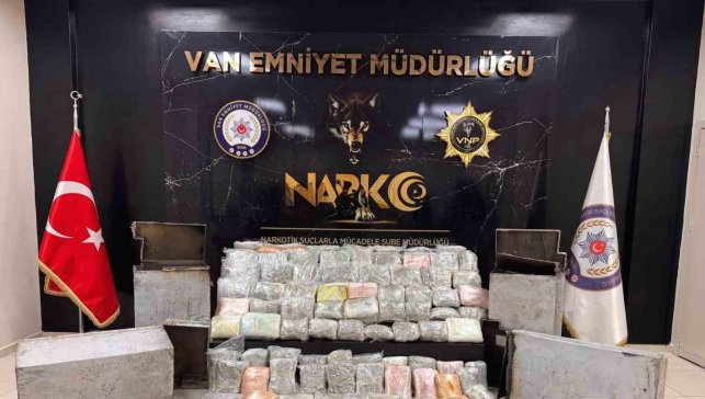 Van'da 68 kilo 500 gram uyuşturucu ele geçirildi