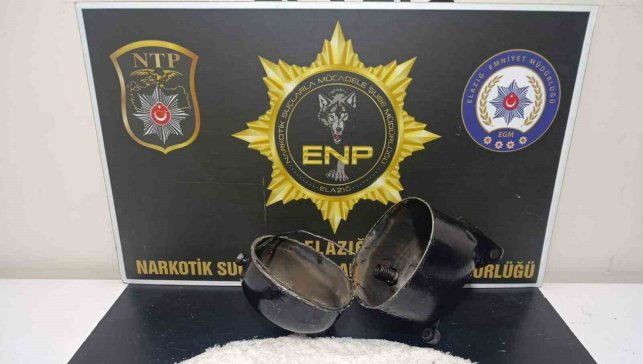 Buzdolabı kompresörüne saklanan uyuşturucuyu narkotik köpeği buldu