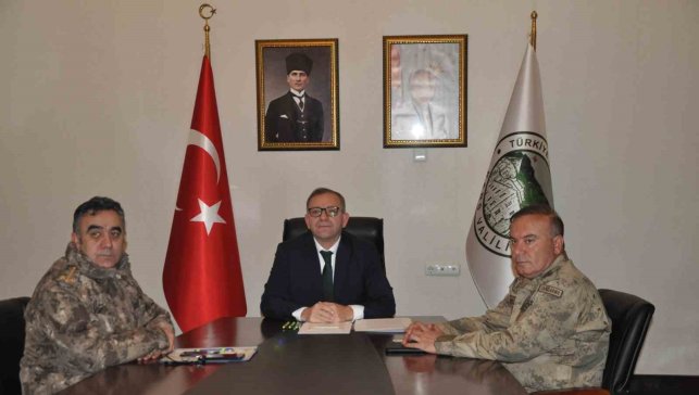 Kars Valisi Ziya Polat, "Ramazan Bayramı'nda 2 bin 284 personel sahada olacak"