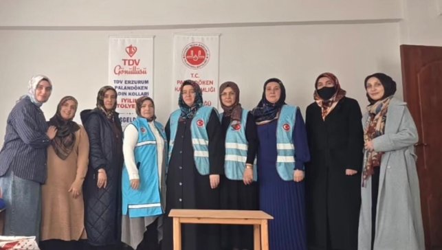 TDV Erzurum Kadın Kolları Ramazan'da aralıksız çalıştı