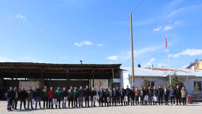 Başkan Çelebi personelle bayramlaştı