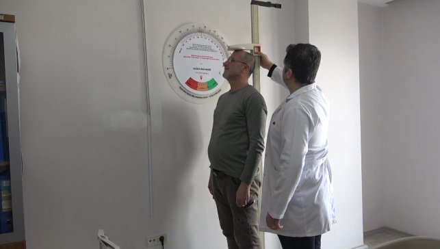 Bayramda tatlıya denge uyarısı: Uzmanından kritik beslenme önerileri