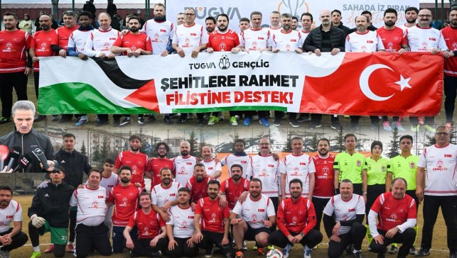 Erzurum’da protokol ve Erzurumsporlu futbolcular öğrencilerle aynı sahada buluştu