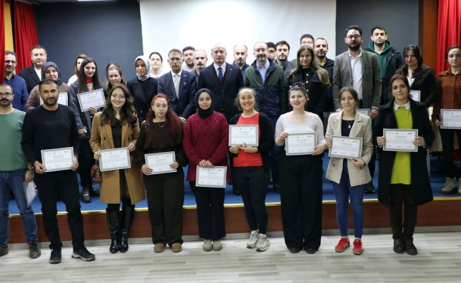 Ağrı'da 30 öğretmene 18 saatlik 3 boyutlu yazıcı eğitimi