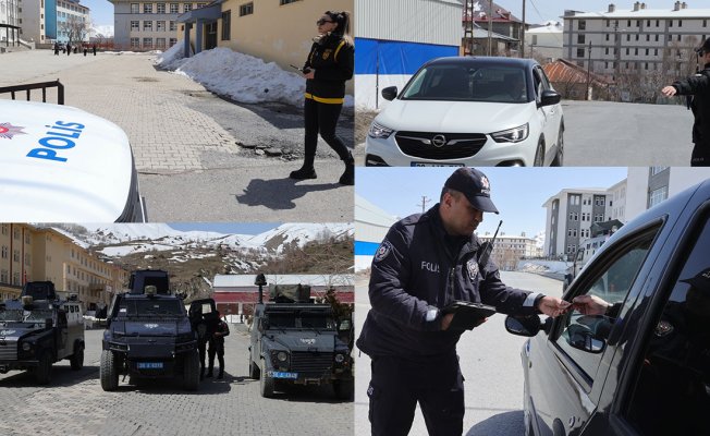 Hakkari'de okul çevrelerinde polis denetimi: Araçlar durduruldu, GBT yapıldı