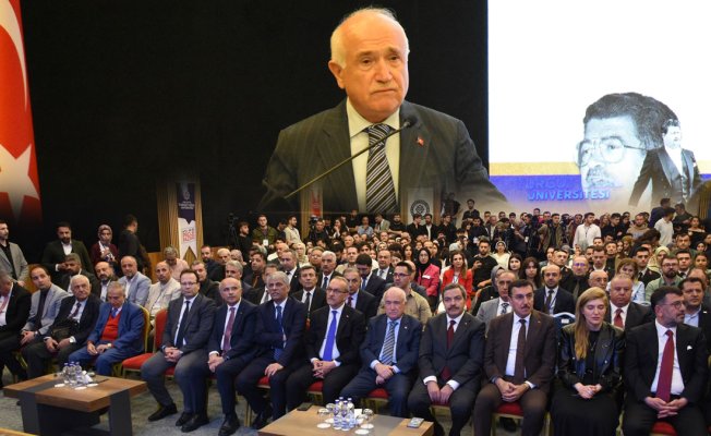Turgut Özal, vefatının 33. yılında Malatya'da anıldı: Türkiye'ye bıraktığı miras konuşuldu