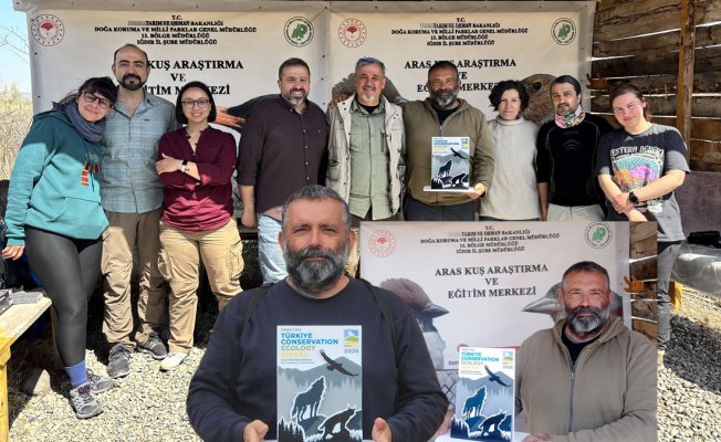 Iğdır'daki İspanyol araştırmacı Juan Ramirez Roman, Türkiye Doğa Koruma Ekolojisi Ödülü'ne layık görüldü