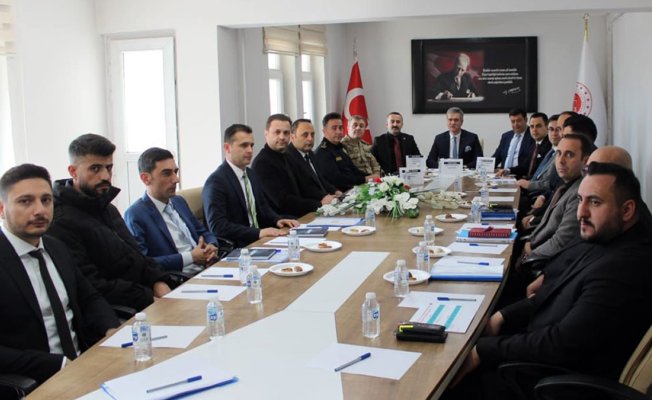 Ağrı'da uyuşturucu ve yasa dışı bahisle mücadelede kurumlar ortak masada buluştu