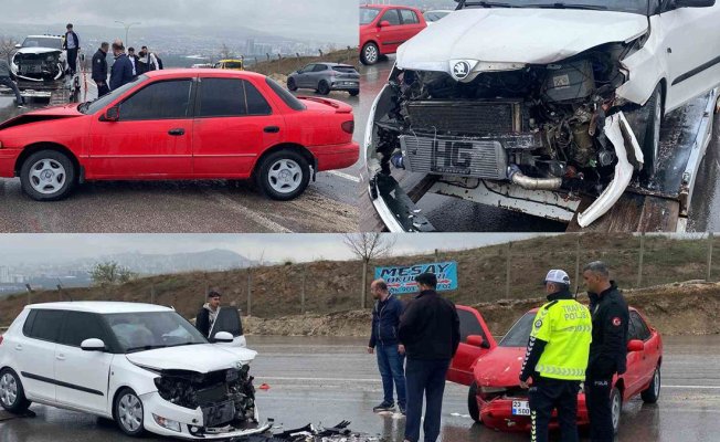 Elazığ'da Zafran yolunda iki otomobil çarpıştı, 3 kişi yaralandı