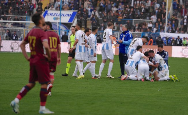 Erzurumspor FK 90+4'te Gelen Golle Bandırmaspor'la 1-1 Berabere Kaldı