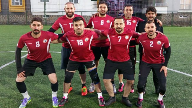 Ağrı'da 18 Takımlı Öğretmenler Arası Futbol Turnuvası Devam Ediyor
