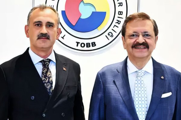 Ağrı Valisi "Önder Bozkurt" ile TOBB Başkanı Rifat Hisarcıklıoğlu Bir Araya Geldi