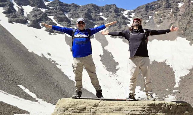 35 kilometre, 12 saat: Doğaseverler Tendürek'in kalbine yürüdü