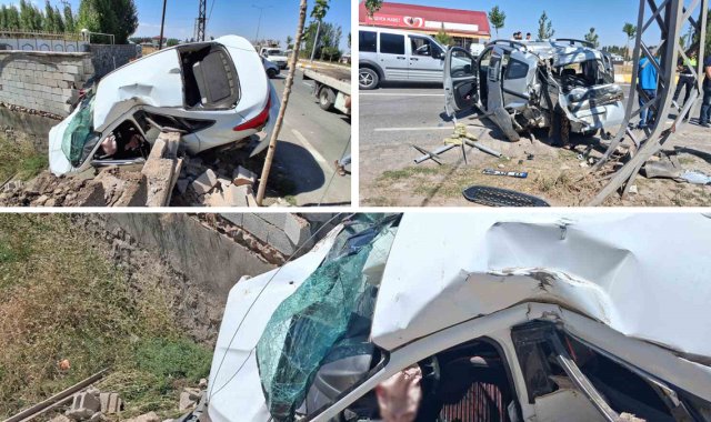 Ağrı'da Feci Kaza: İki Araç Çarpıştı, 1'i Çocuk 4 Kişi Yaralandı