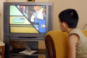 Reklam izleyen çocuk daha obez