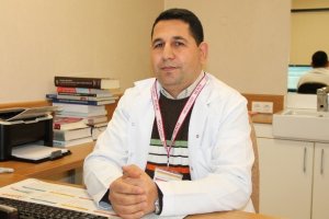 Gövde Ve Baş Kısmı Yüksekte Uyumak Reflü Hastalarını Rahatlatıyor