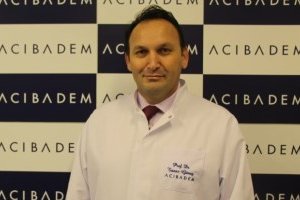 Kas Yırtıklarına Artroskopik Çözüm