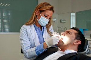 Sağlıklı Dişler İçin Diş Taşı Temizliği