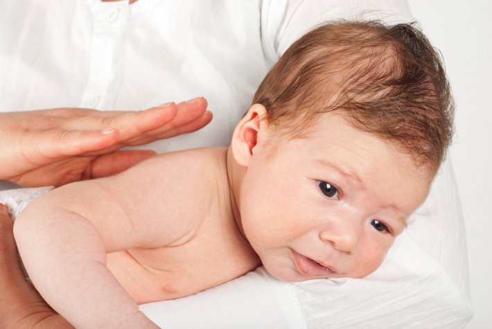 Bebeklerde gaz sancısı nasıl giderilir