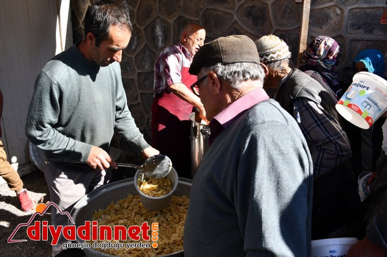 Dededen toruna bir asırdır süren ramazan geleneği - AĞRI3