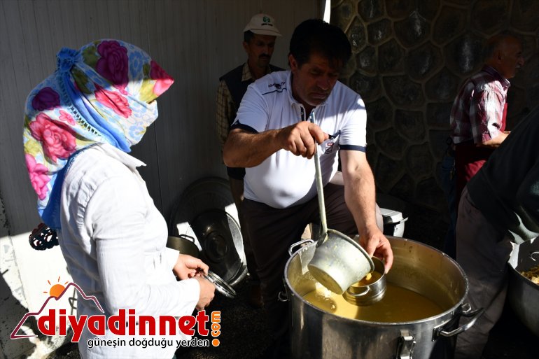 Dededen toruna bir asırdır süren ramazan geleneği - AĞRI5