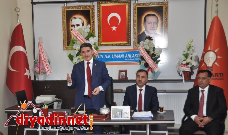 AK Partili Çelebi vatandaşlarla bayramlaştı