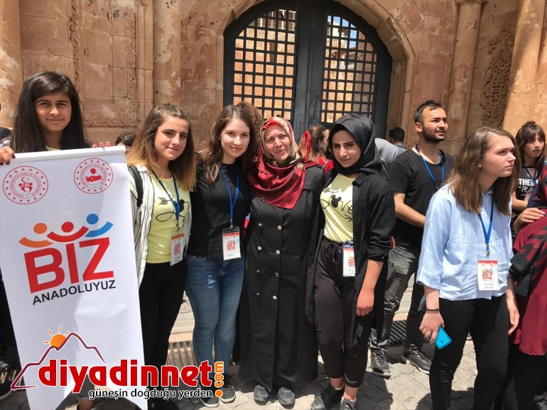 Ecdat yadigarı eserler Bayburtlu öğrencileri ağırladı3