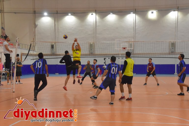 Patnos’ta kurumlar arası voleybol turnuvası2