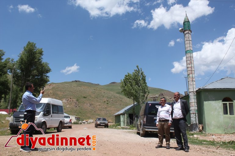 Varilli minare ilgi çekiyor4