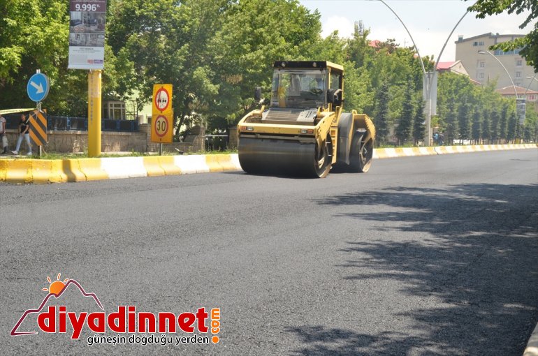 Ağrı Belediyesinin asfalt çalışmaları5